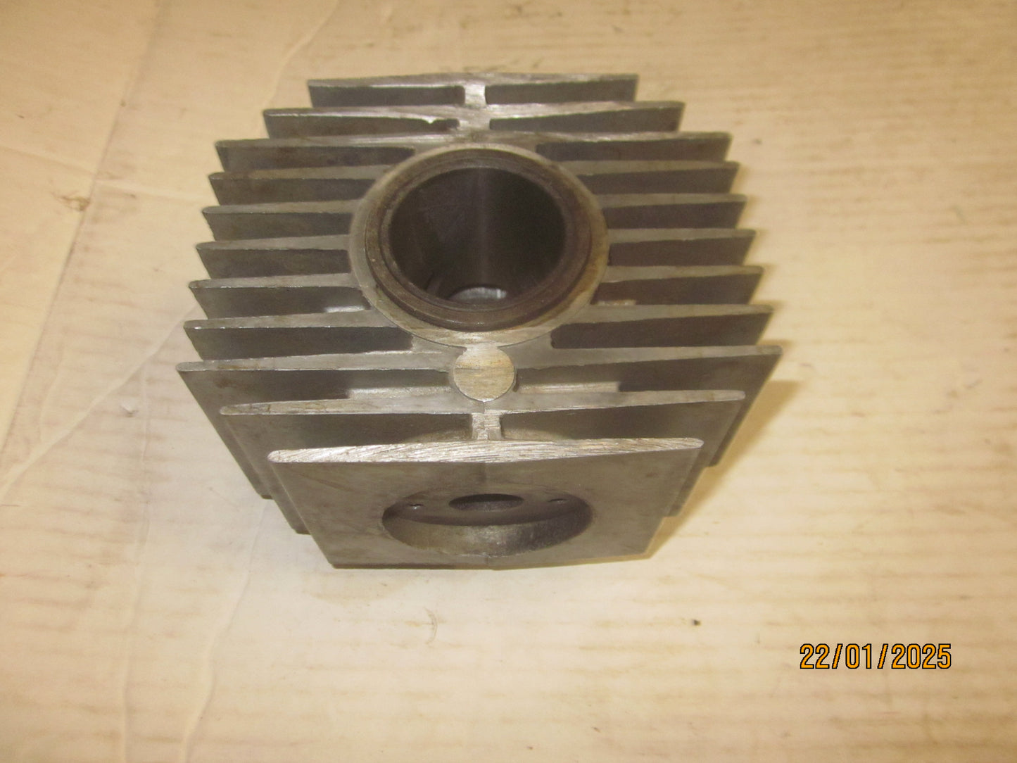 Babetta 210 valec 1. výbrus P 301
