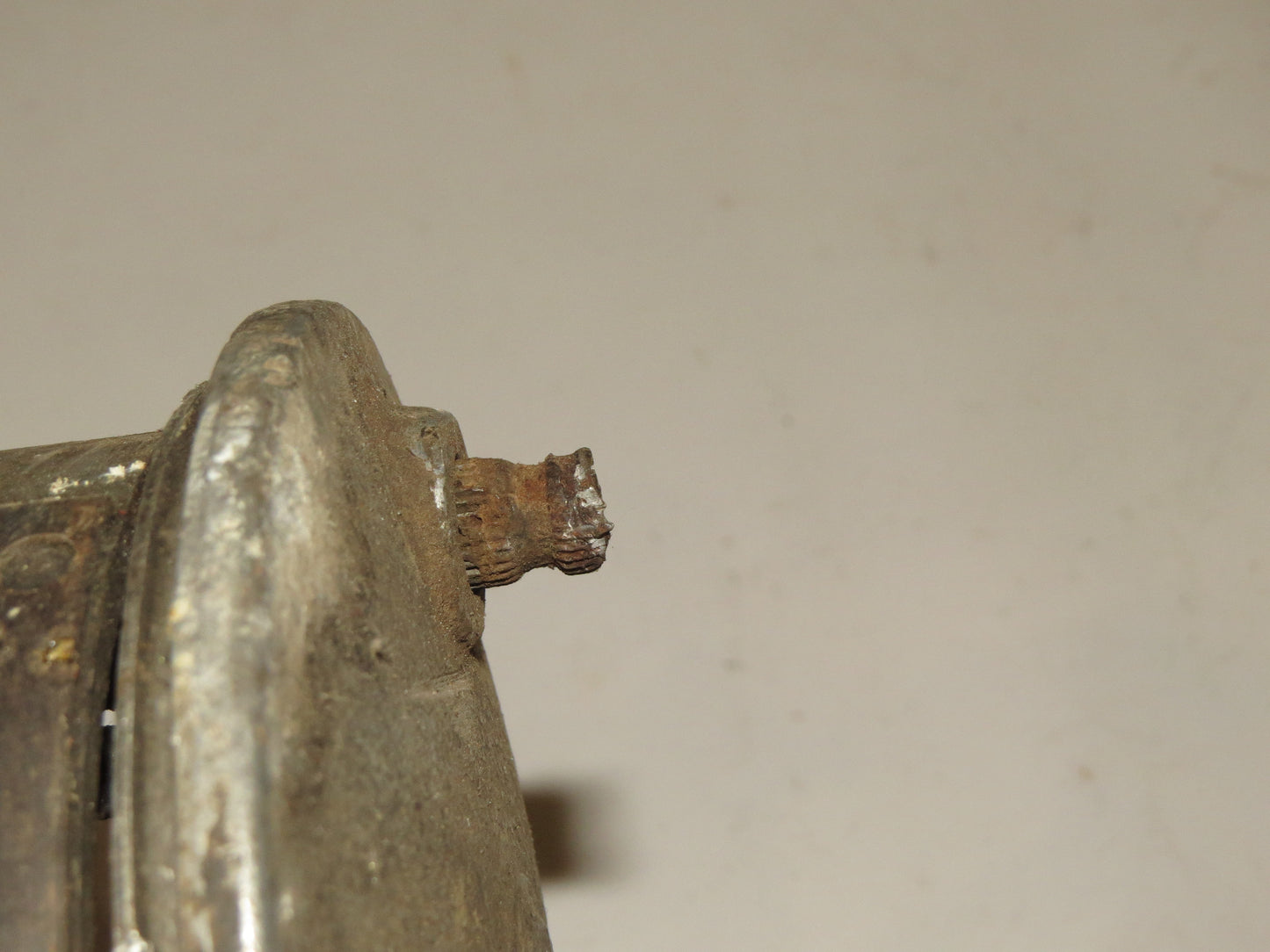 Jawa 50 pionier mustang štít brzdy K932