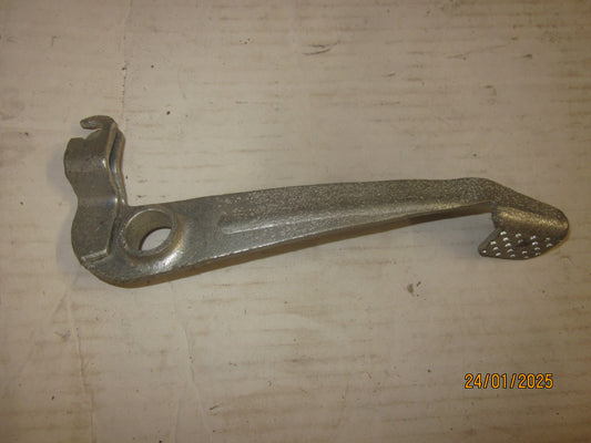 Jawa 50 typ 21 23 pionier mustang páka zadnej brzdy P344