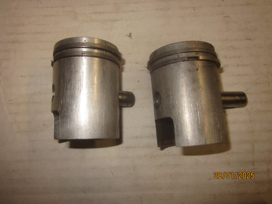 Jawa 50 pionier 555 Jawetta Stadion Piestna sada 39,50 mm P209
