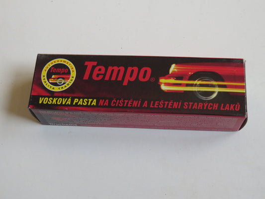 Tempo pasta na staré laky