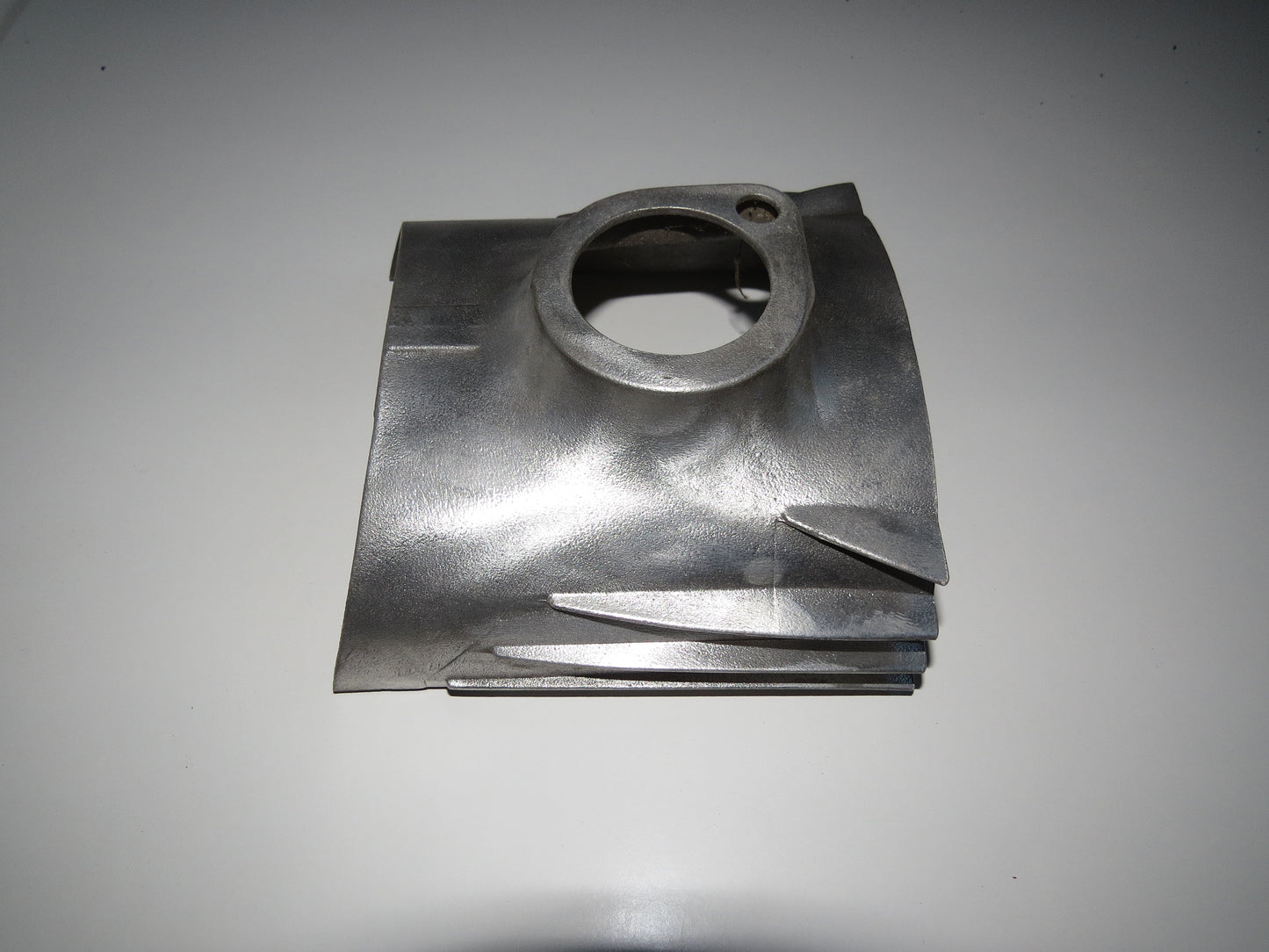 Jawa 250 panelka kryt karburátora P02