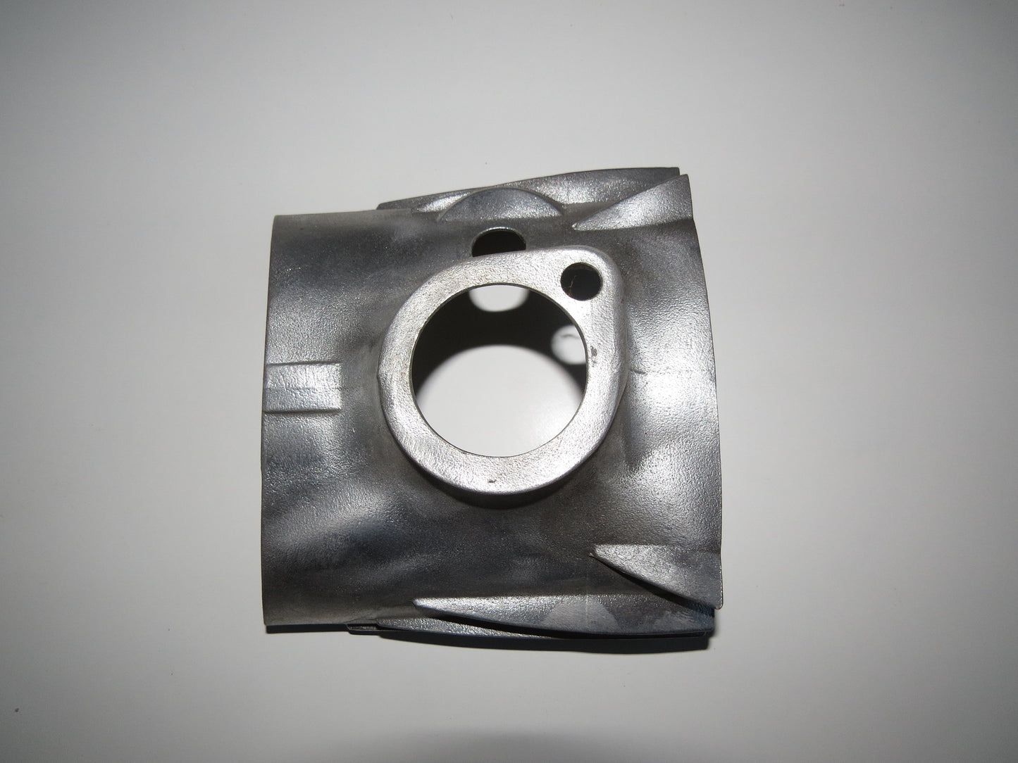 Jawa 250 panelka kryt karburátora P02