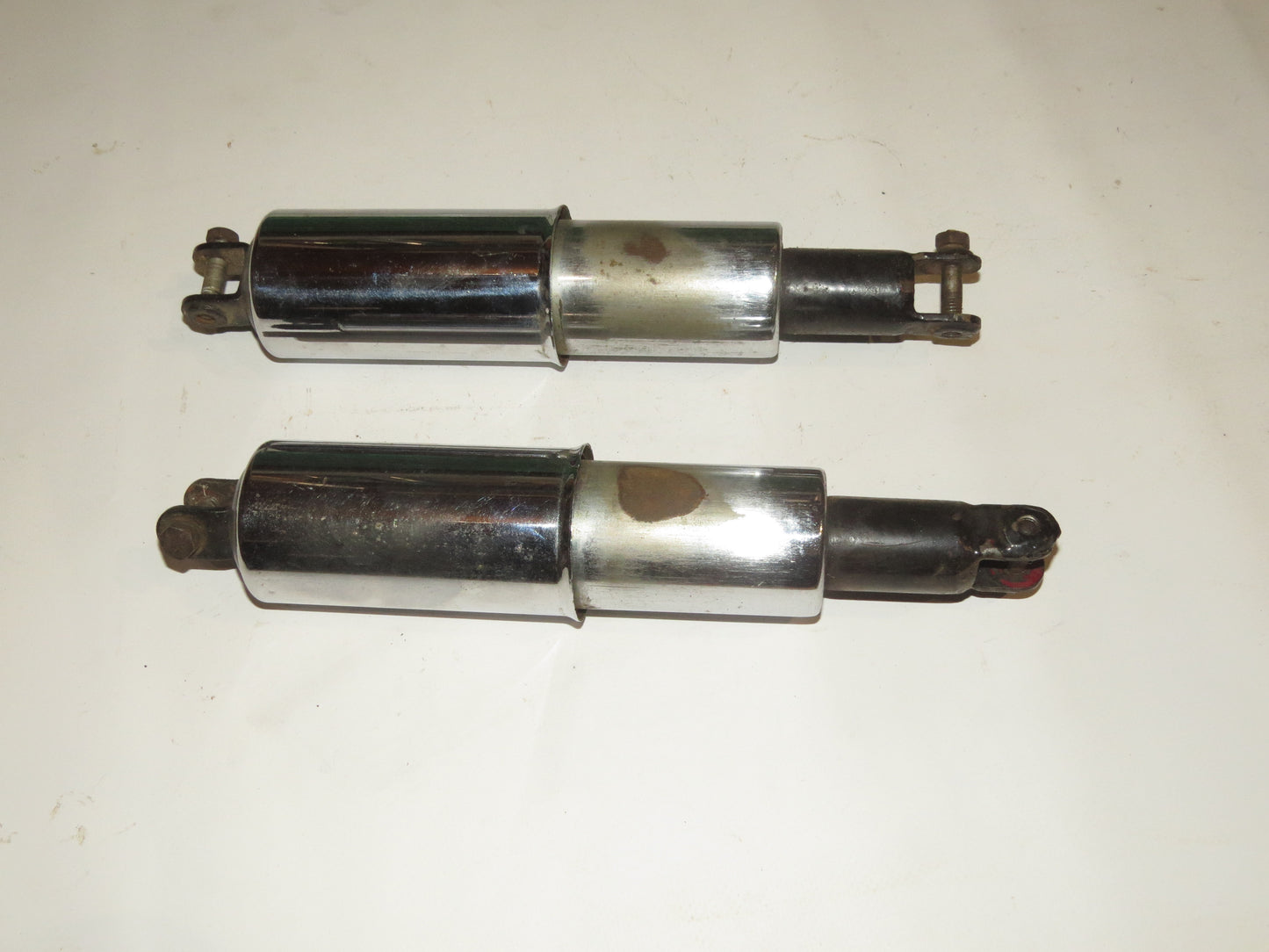 Jawa ČZ zadné tlmiče pár K941