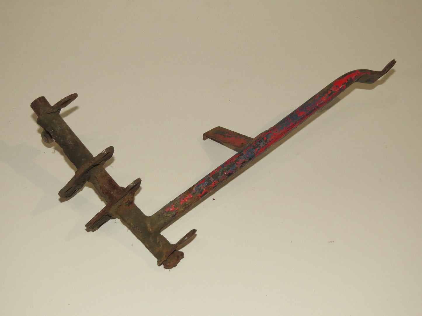 Jawa 21 stupačkový kríž P1