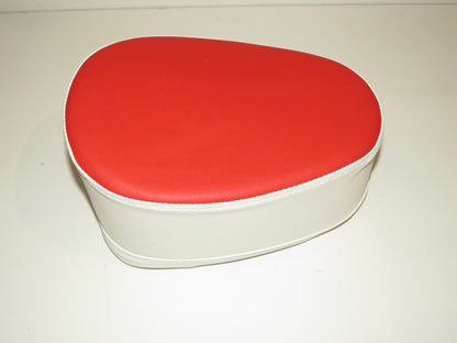 Stadion S22 sedadlo červeno-biele