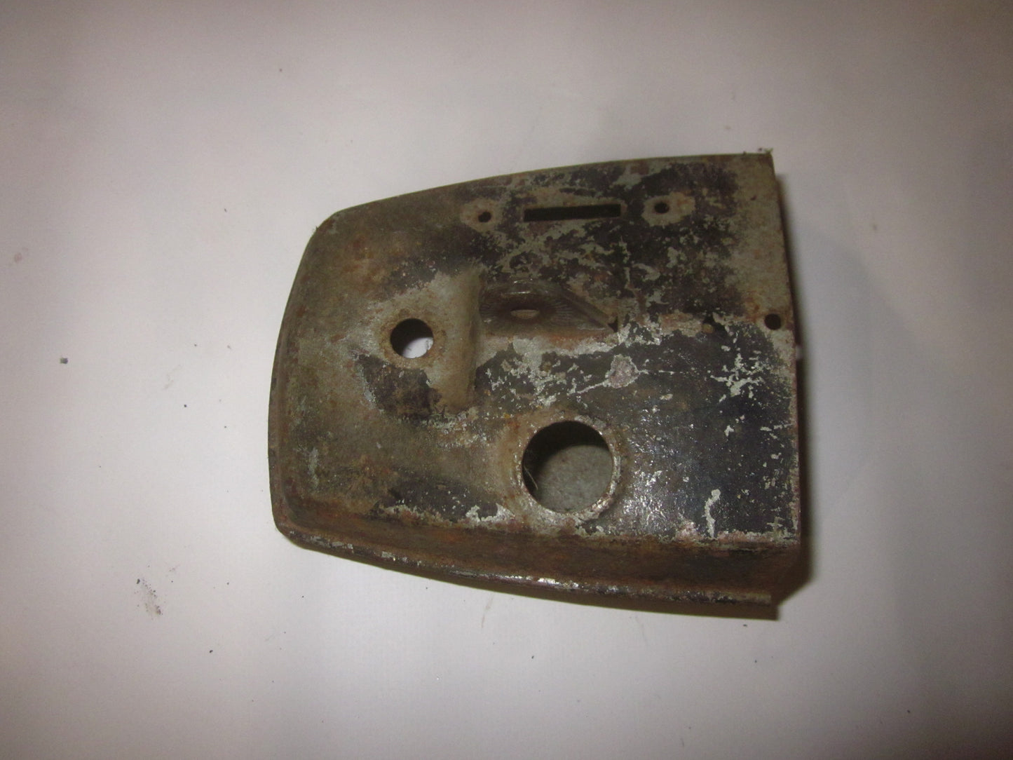 Babetta 207 maska predného svetla K627