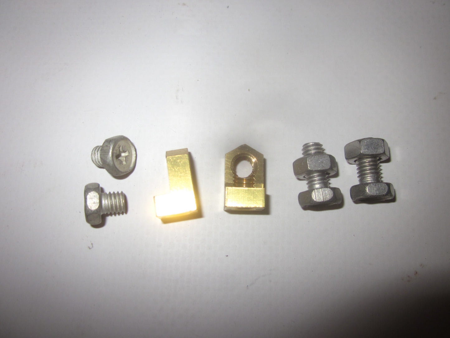 Sada kontaktov na bateriu K847